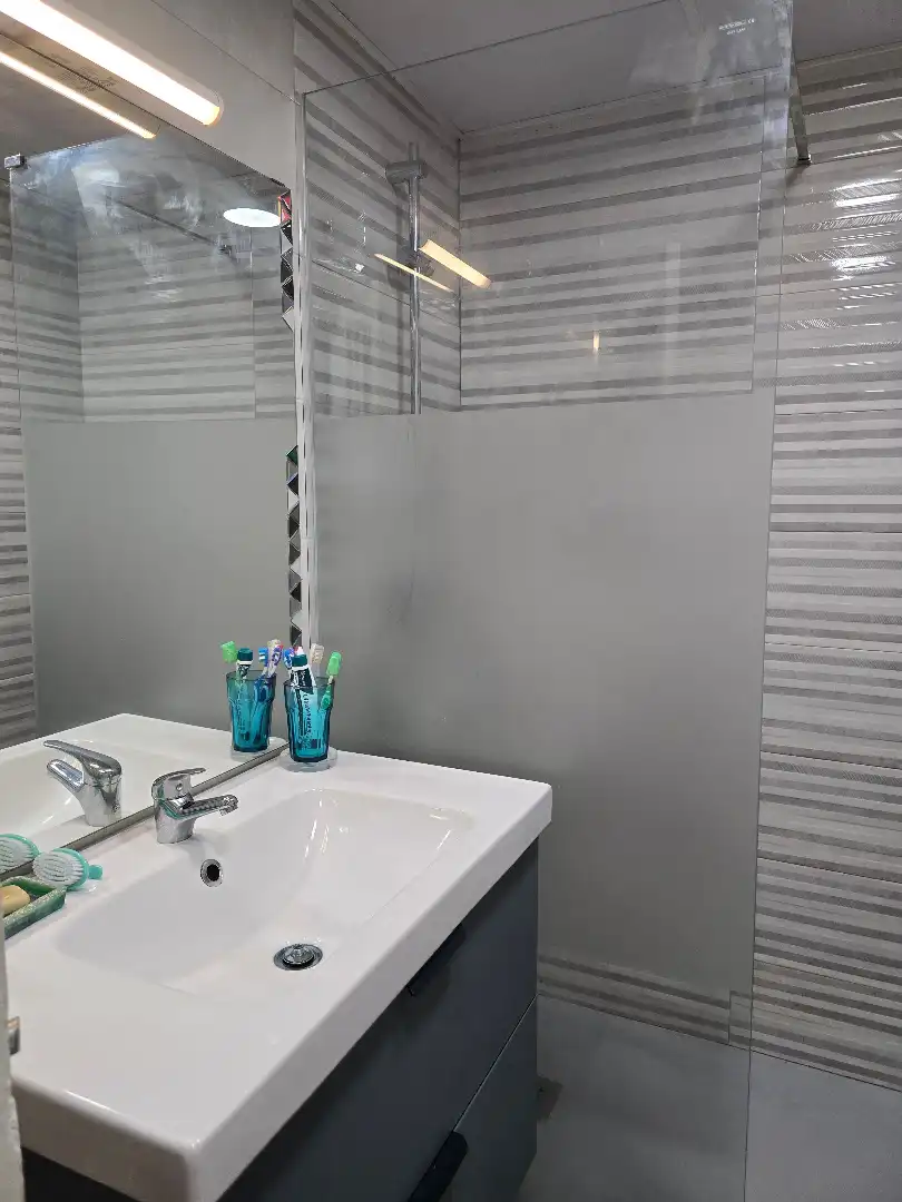 Badezimmer von Wohnung zum Verkauf in Delicias
