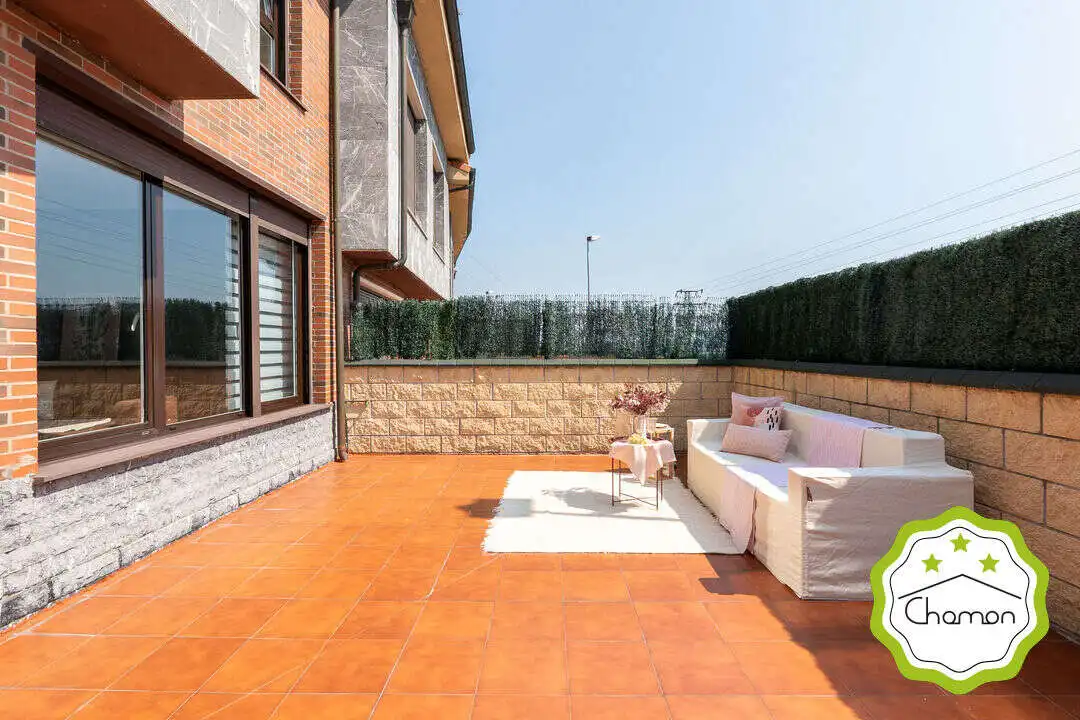 Terrasse von Einfamilien-Reihenhaus zum Verkauf in Barakaldo  mit Heizung, Privatgarten und Terrasse