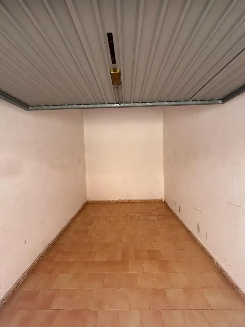 Garage for sale in Cartagena