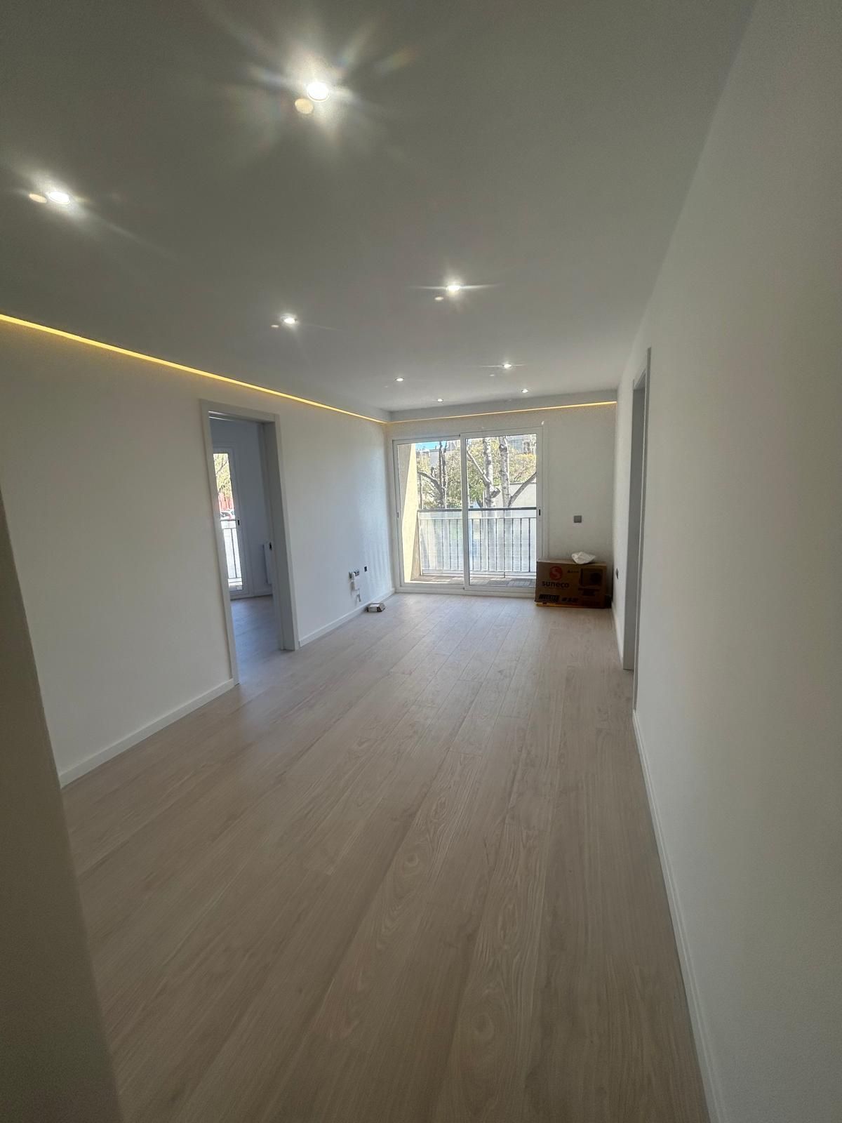 Living room of Flat for sale in Badalona  with Air Conditioner and Heating