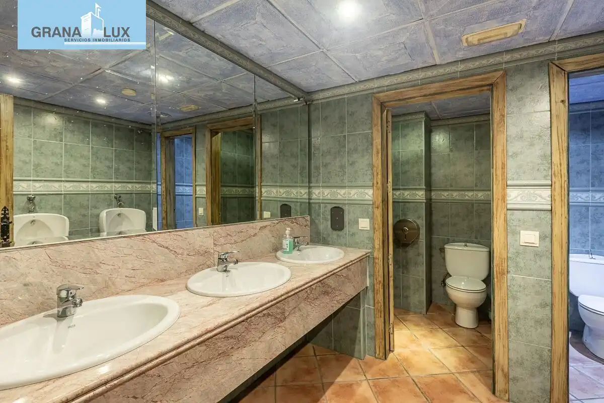Local comercial en venta en Cenes de la Vega, imagen 25
