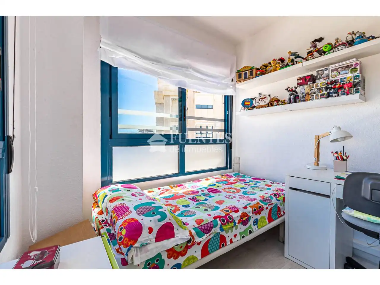 Balcony of Apartments for sale in Alicante / Alacant  with Air Conditioner, Storage room and Community pool