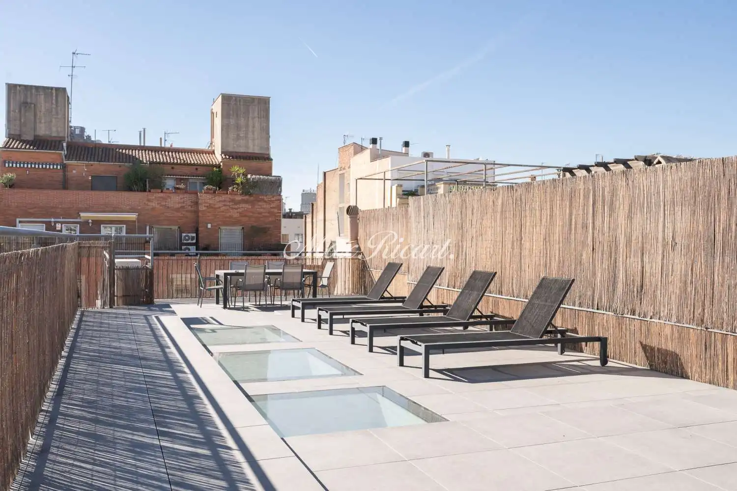 Attic for rent in N/A, Dreta de l'Eixample