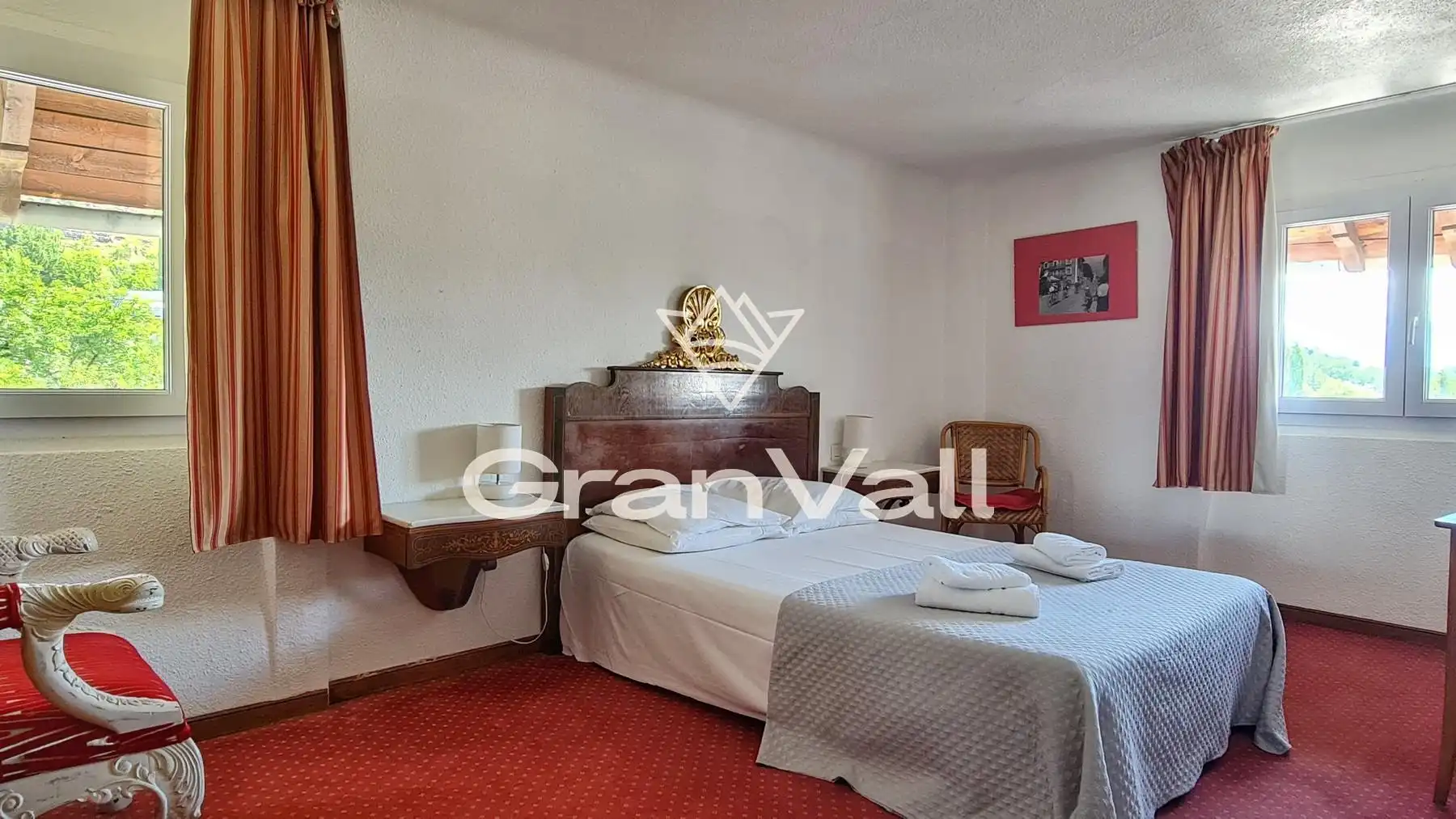 Habitación de Edificio en venta en Latour - de - Carol