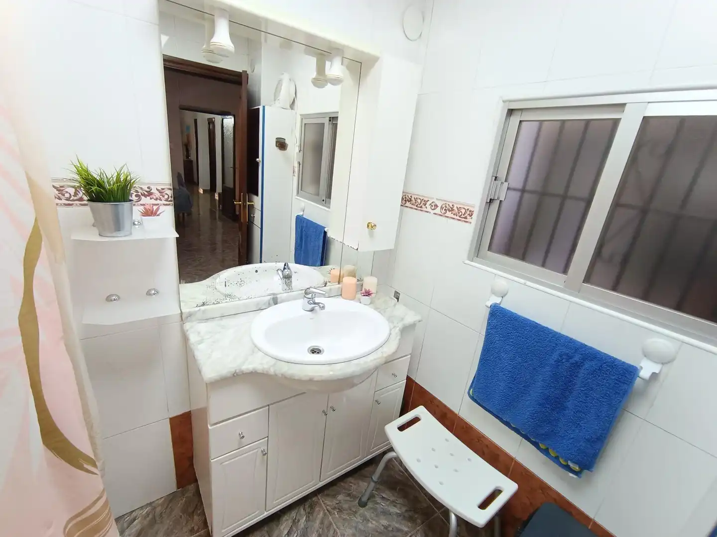 Baño de Casa adosada en venta en Molina de Segura con Aire acondicionado, Terraza y Amueblado