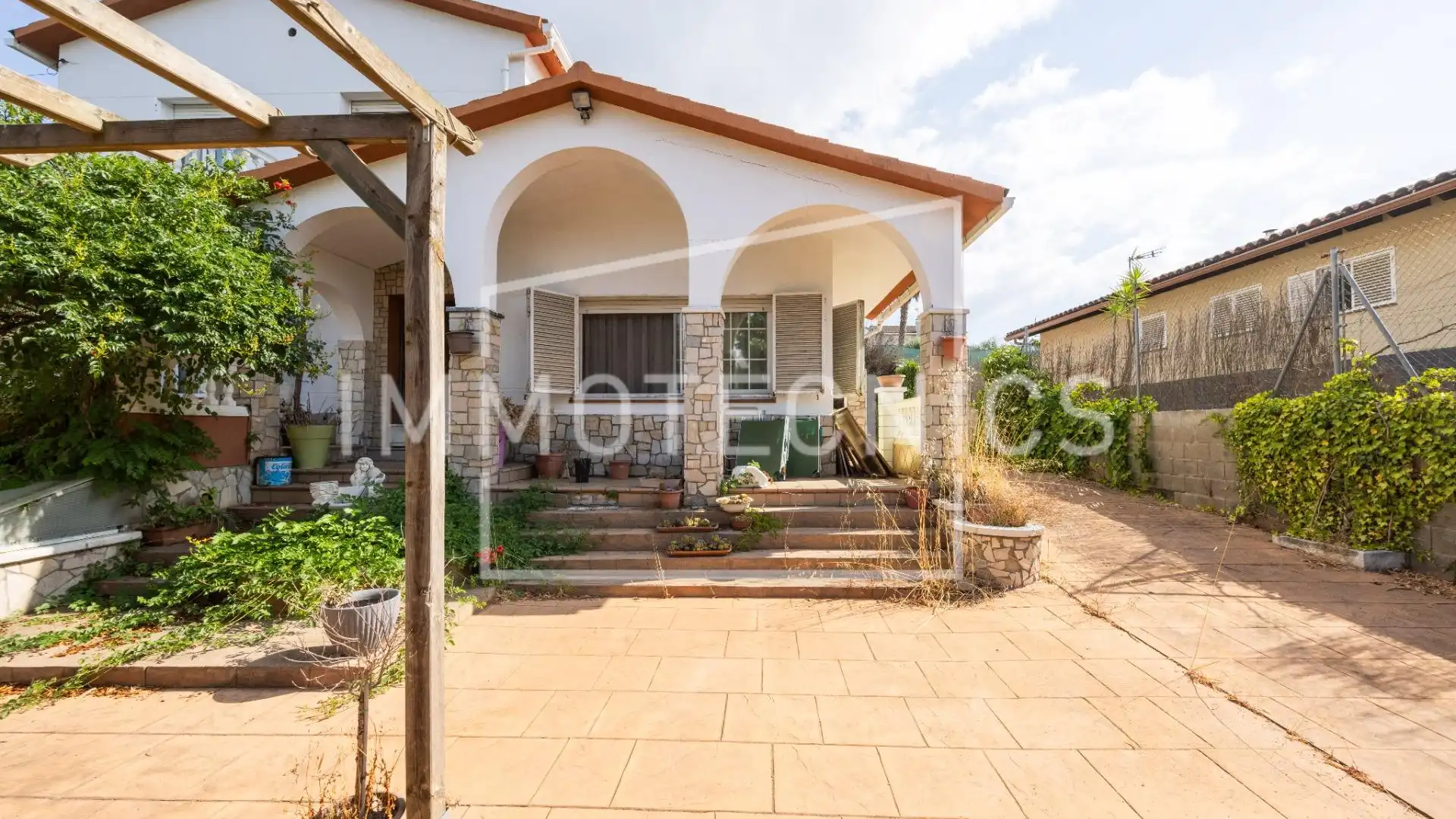 Vista exterior de Casa o chalet en venta en Santa Maria de Palautordera con Calefacción, Terraza y Balcón
