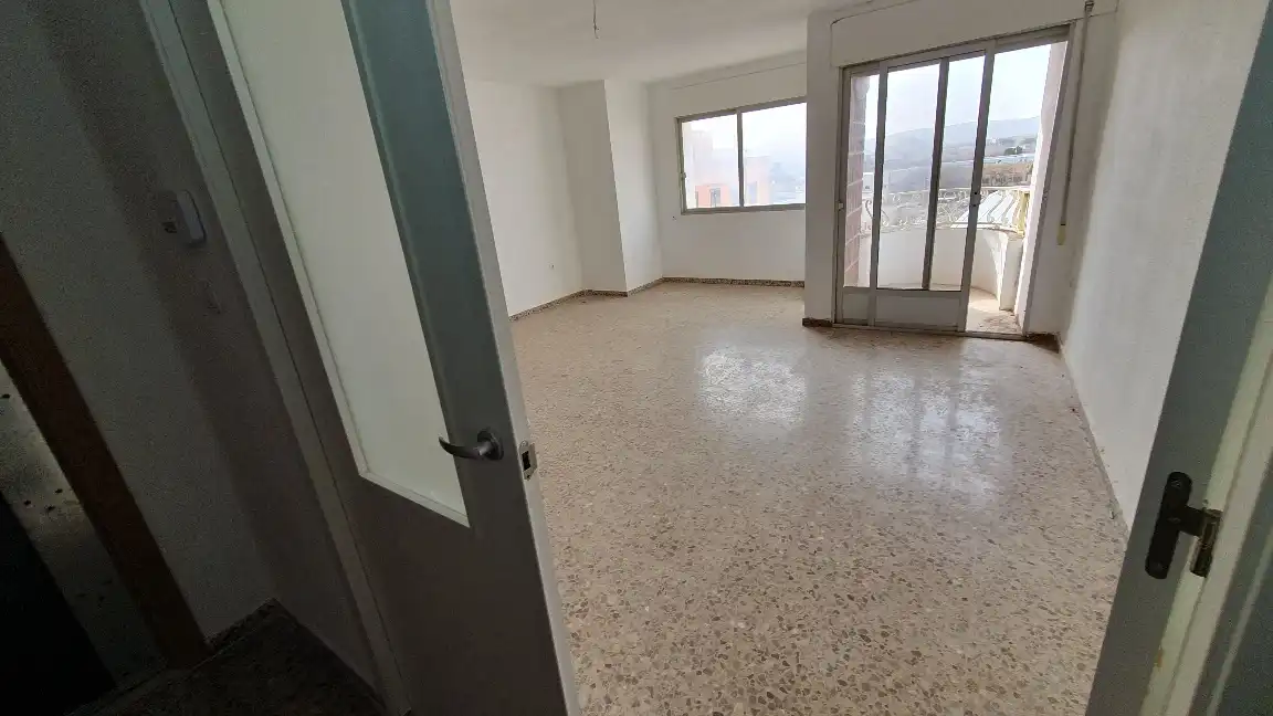 Sala de estar de Piso en venta en Villena con Balcón