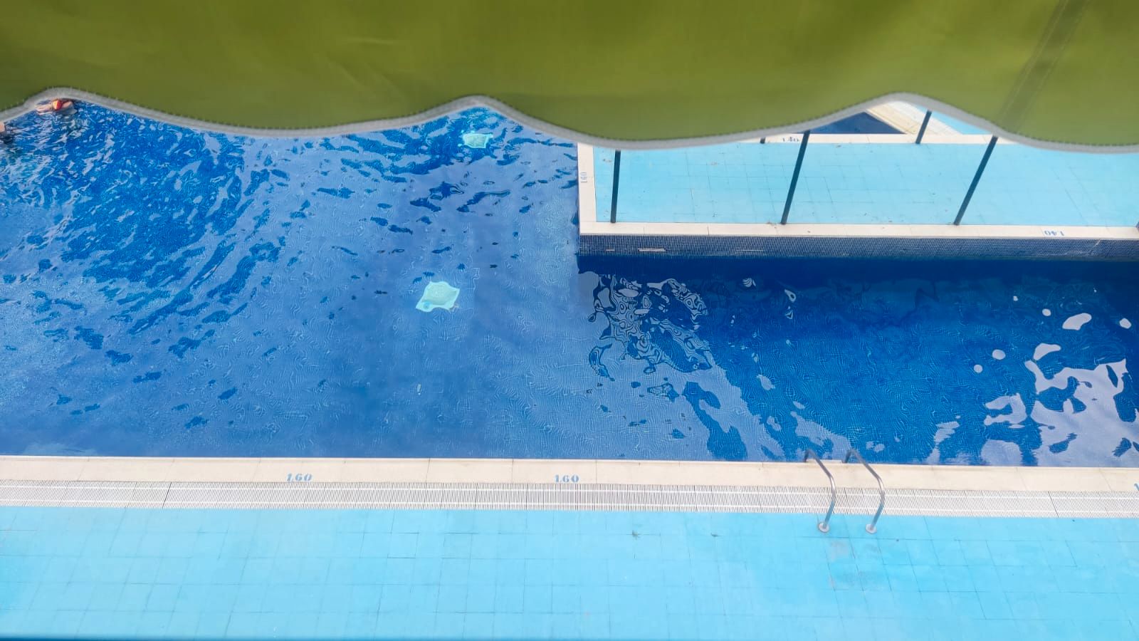 Swimming pool of Apartment to rent in Salou  with Terrace, Furnished and Oven