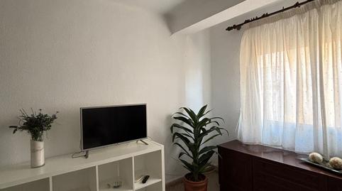 Photo 3 of Flat to rent in Parque Victoria Eugenia, Málaga Capital