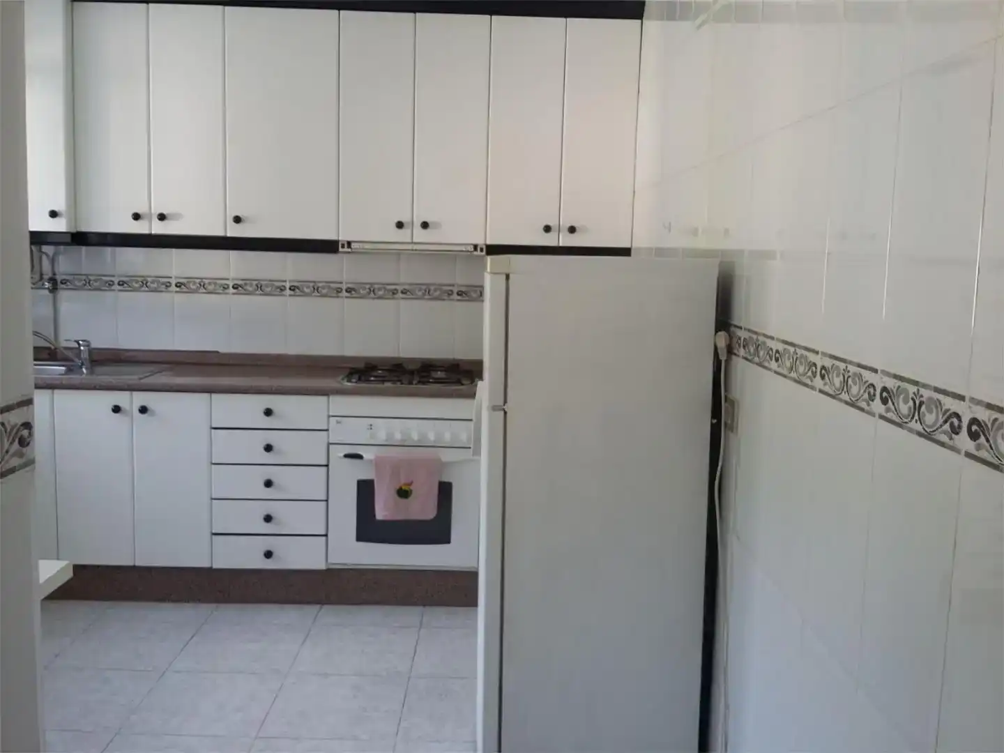 Küche von Wohnung zur Miete in Ibias mit Parkett, Abstellraum und Möbliert