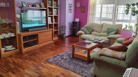 VENTA PISO CAMARIÑAS, imatge 5