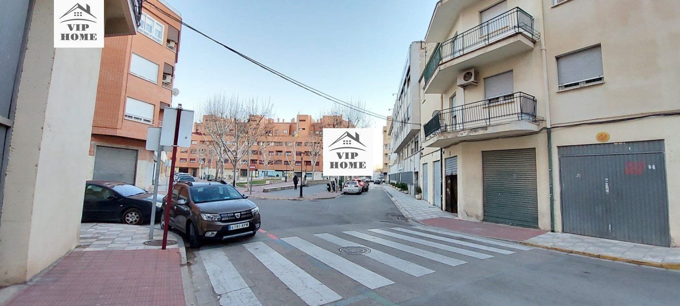 Exterior view of Premises for sale in  Albacete Capital  with Air Conditioner