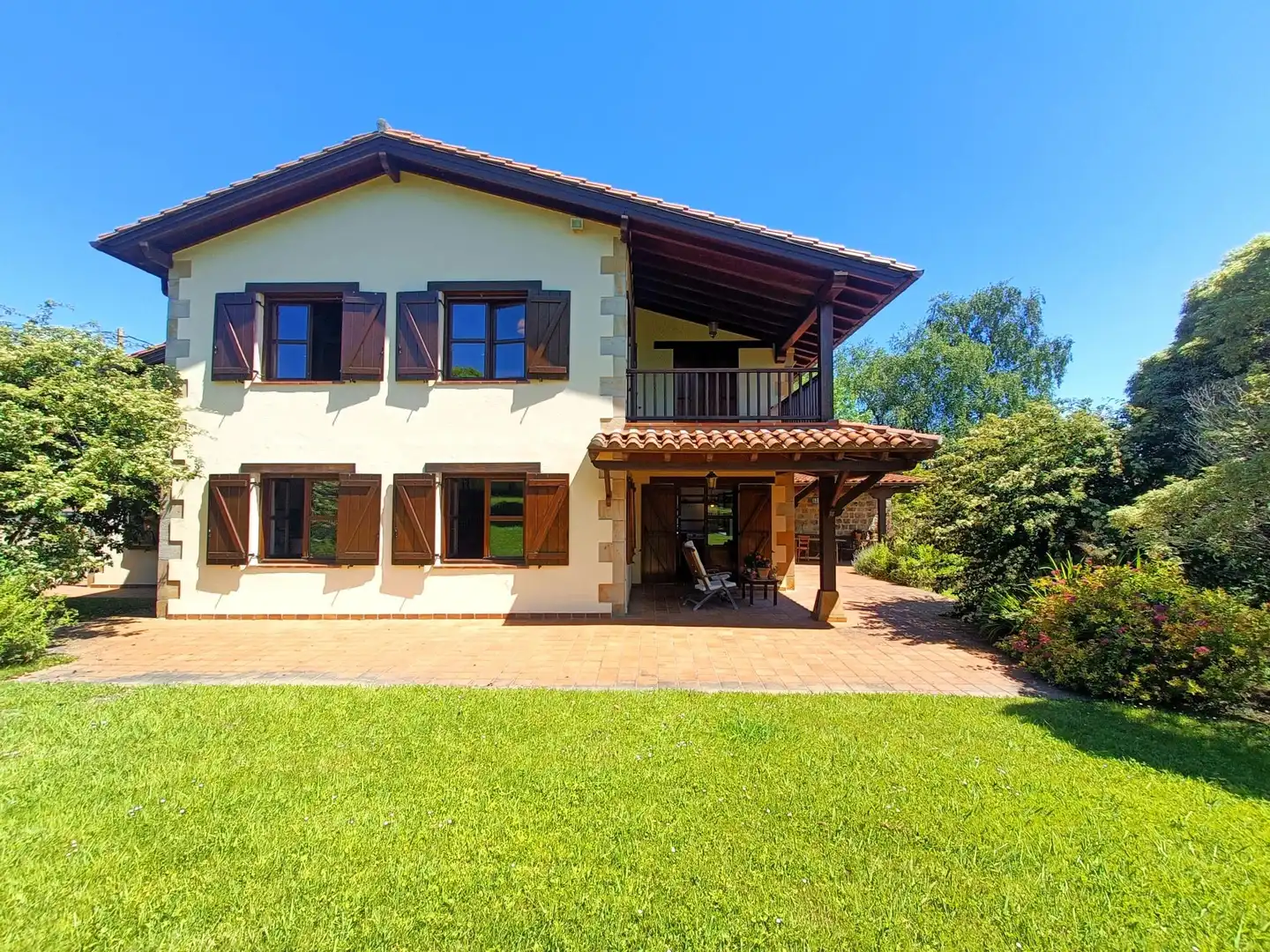 Vista exterior de Casa o chalet en venta en Camargo con Calefacción, Jardín privado y Terraza