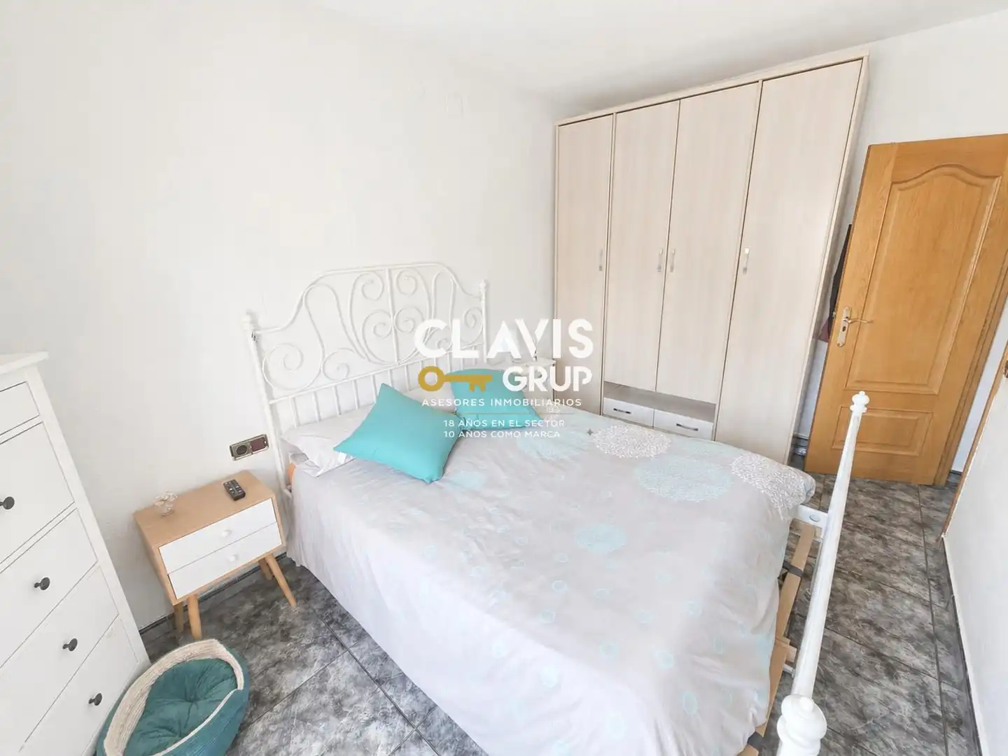 Habitación de Piso en venta en Barcelona con Aire acondicionado y Terraza