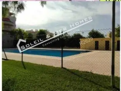 Piscina de Pis en venda en El Puerto de Santa María amb Aire condicionat, Terrassa i Balcó