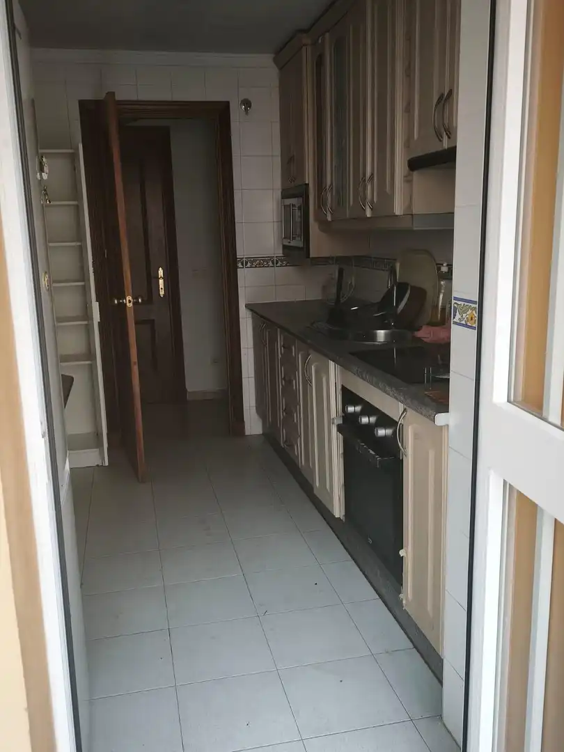 Piso con ascensor en venta en El Rinconcillo, imagen 12