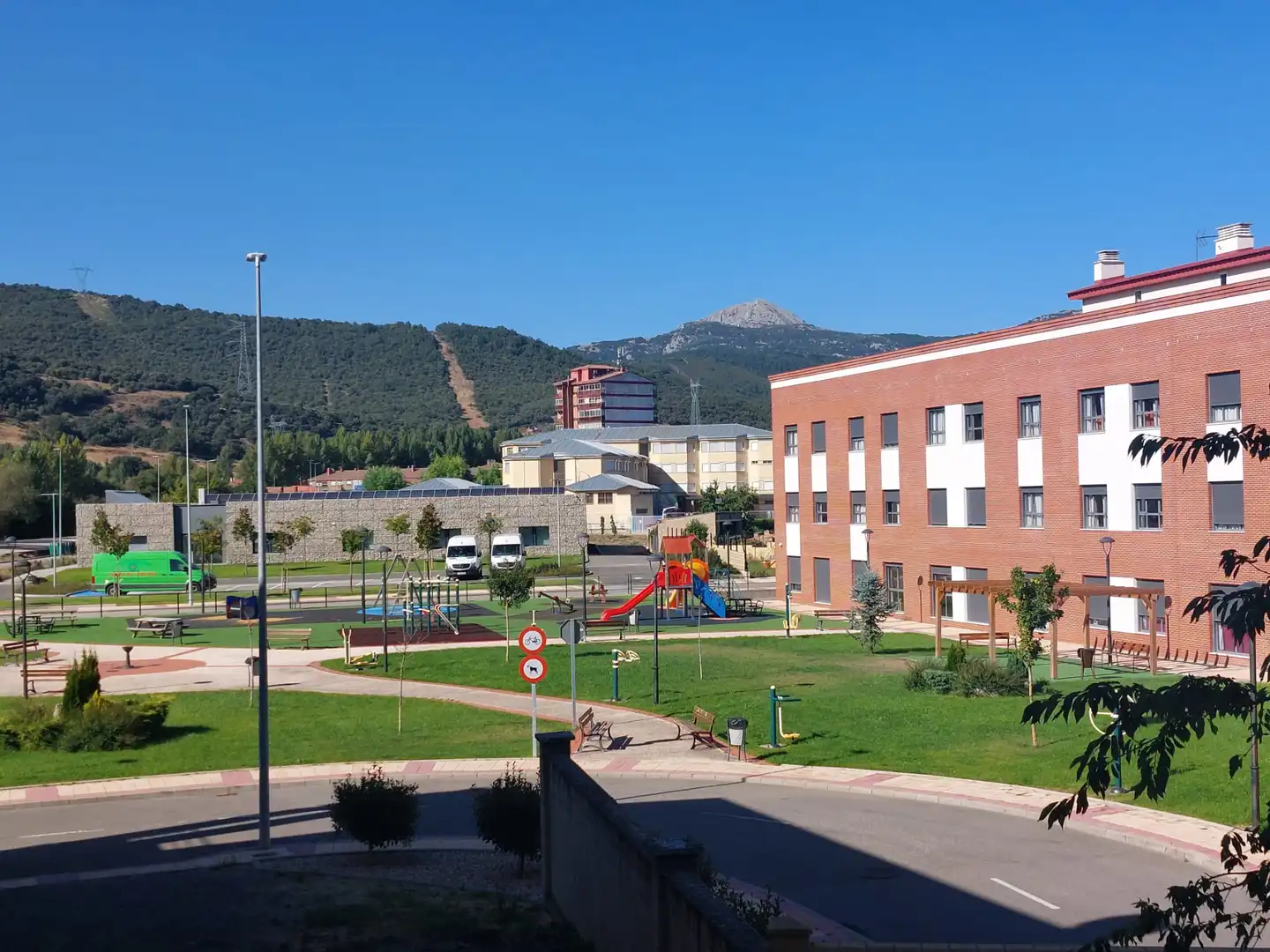 Exterior view of Flat for sale in La Robla   with Heating and Balcony