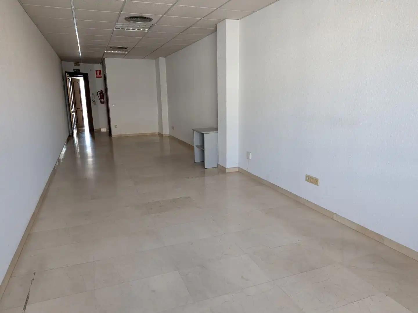 Office for rent in  Logroño  with Air Conditioner, Heating and Storage room