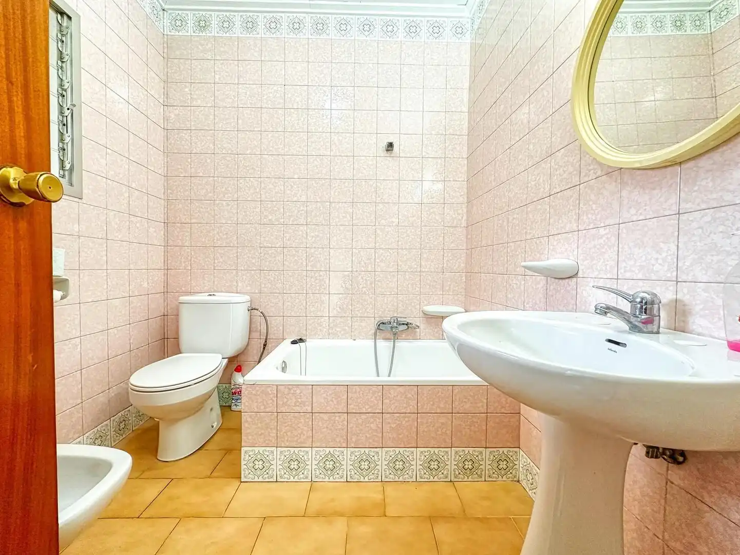 Baño de Finca rústica en venta en La Vall de Laguar con Calefacción y Terraza