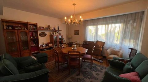 Foto 2 de Piso en venta en Zona de Plaza de Barcelos, Pontevedra Capital