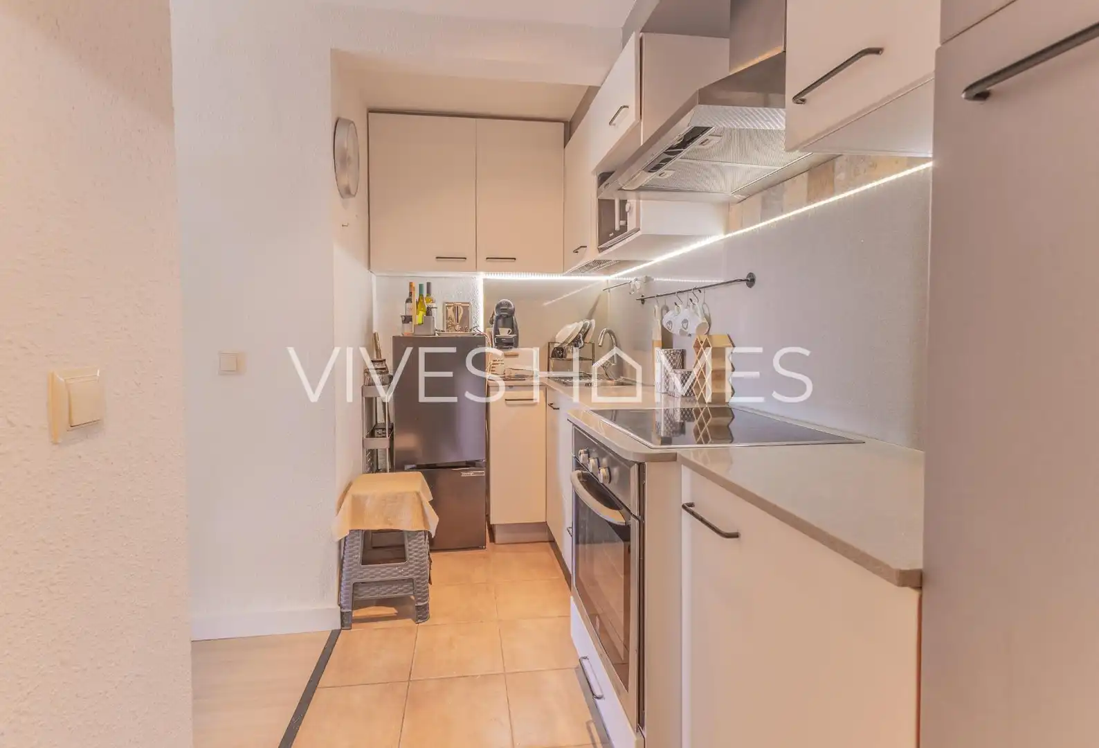Kitchen of Flat for sale in Canet de Mar  with Air Conditioner, Heating and Terrace
