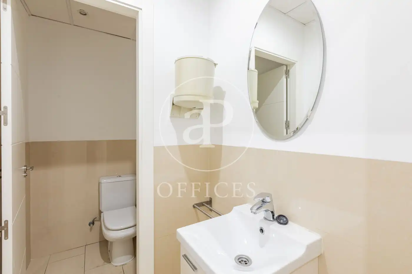 Office for rent in Madrid  with Air Conditioner