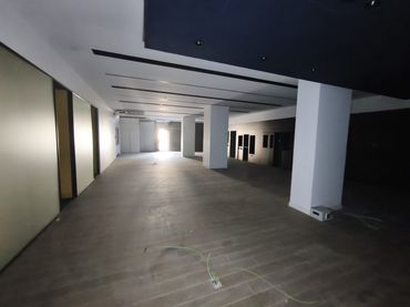 Local comercial en venta en Avenida de Don Marcelo Celayeta 80
