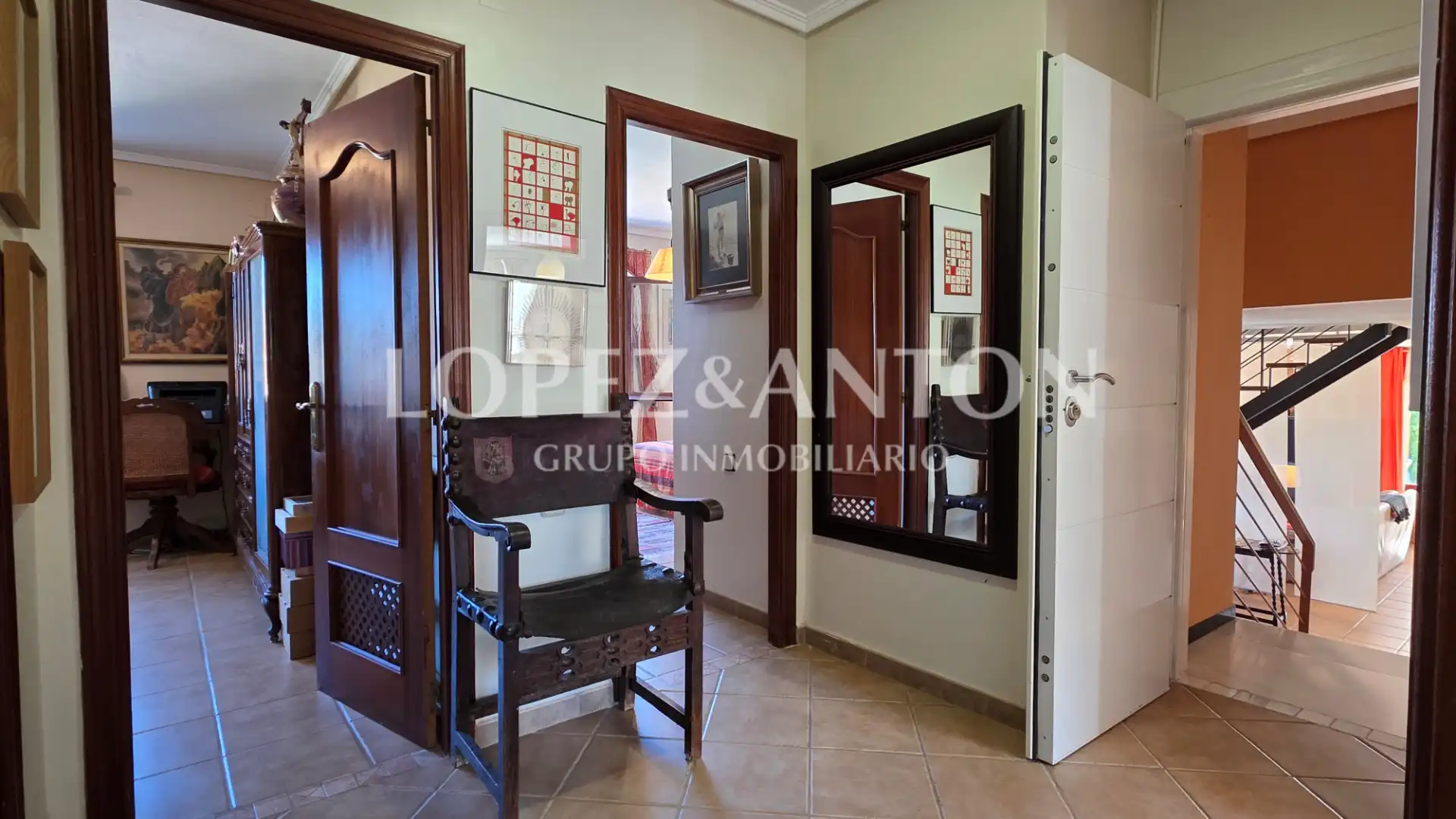 Houses for sale in L'Eliana  with Air Conditioner, Heating and Private garden