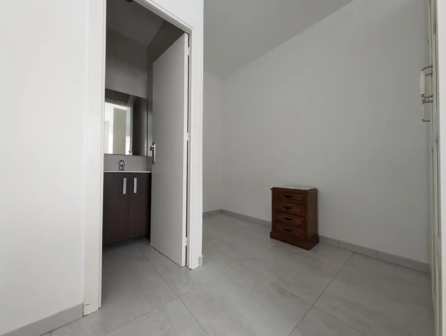 Dormitori de Local de lloguer en Barcelona amb Aire condicionat