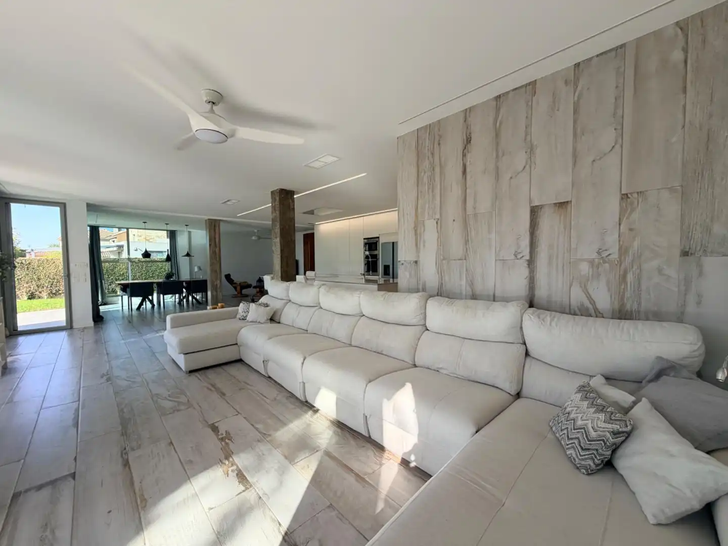 Sala de estar de Casa o chalet de alquiler en Elche / Elx con Aire acondicionado, Calefacción y Jardín privado