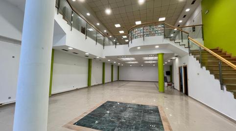 Foto 4 von Fabrikhallen zur Miete in Pozokoetxe, Basauri