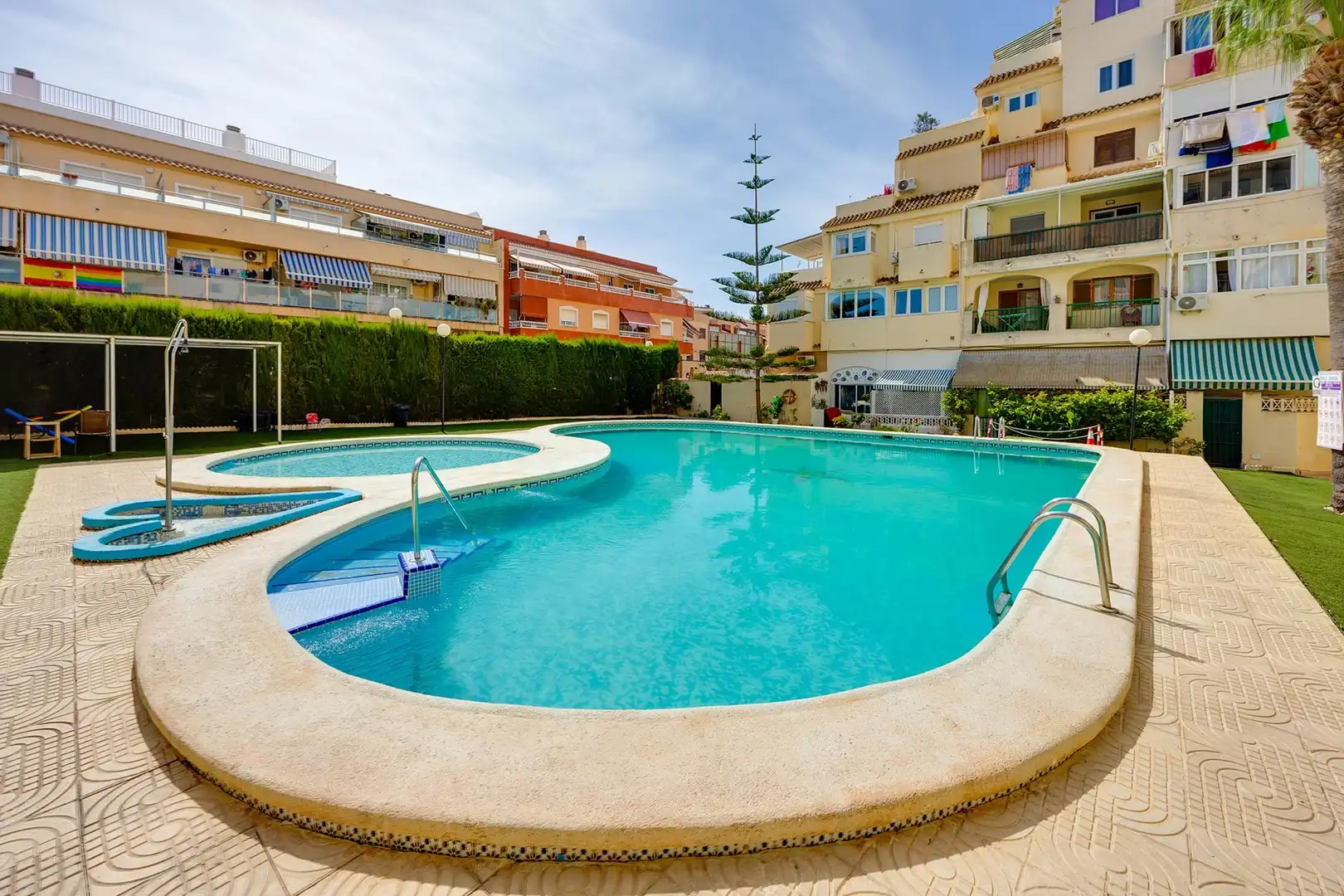 Swimming pool of Apartments for sale in Torrevieja  with Air Conditioner, Balcony and Community pool