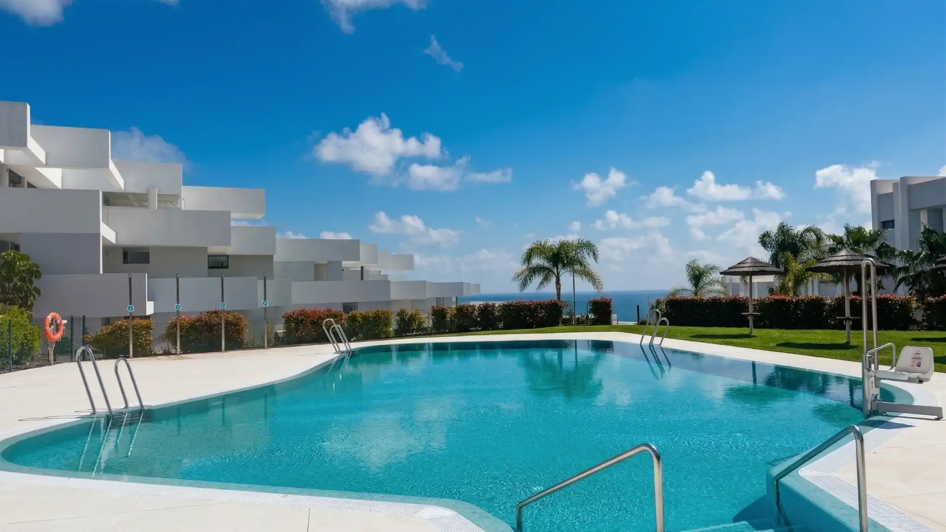 Swimming pool of Attic for sale in Manilva  with Air Conditioner, Heating and Terrace