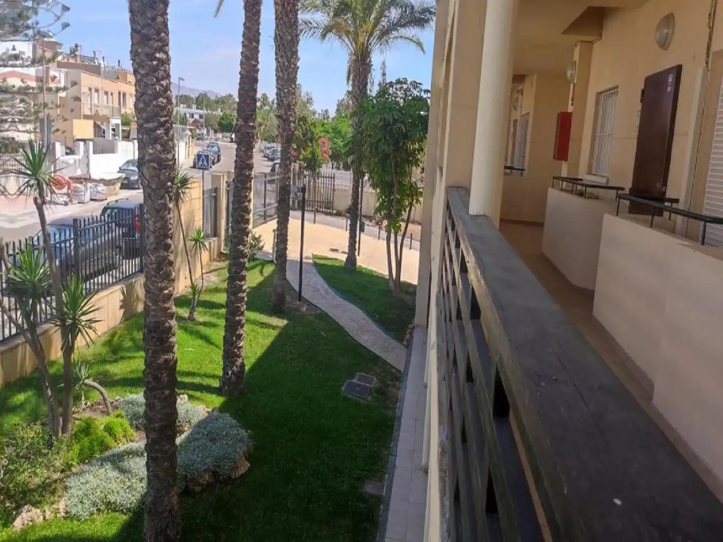 Terraza de Piso en venta en Almería con Trastero y Piscina comunitaria