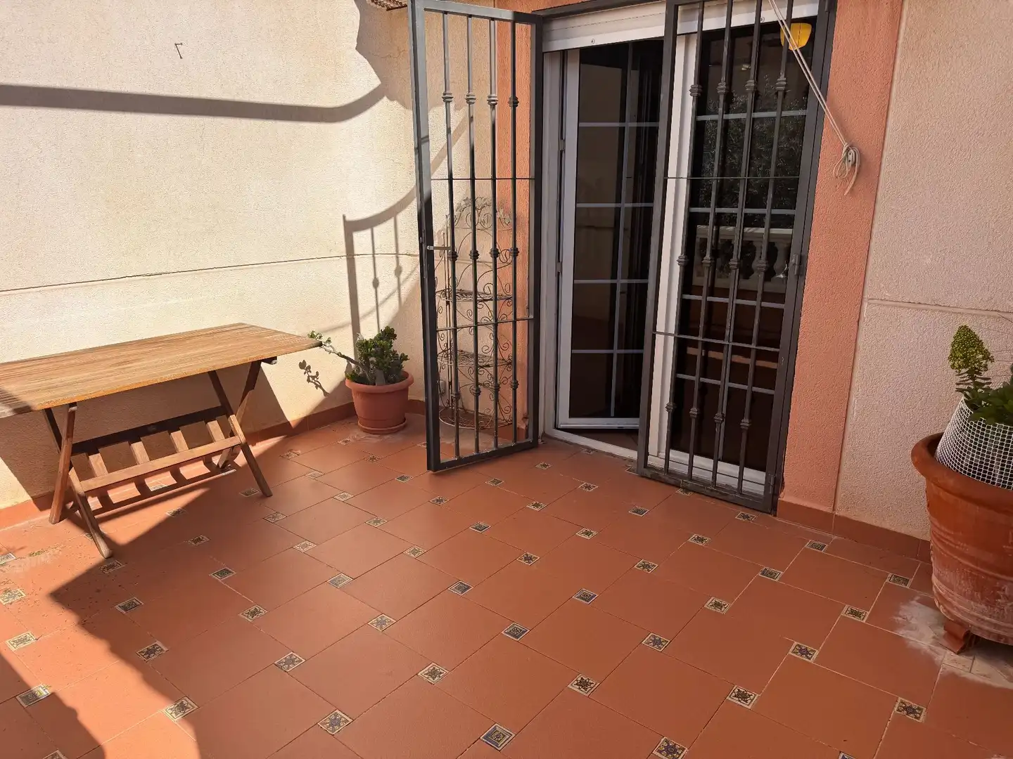 Terrassa de Casa adosada en venda en Roquetas de Mar amb Aire condicionat, Terrassa i Traster