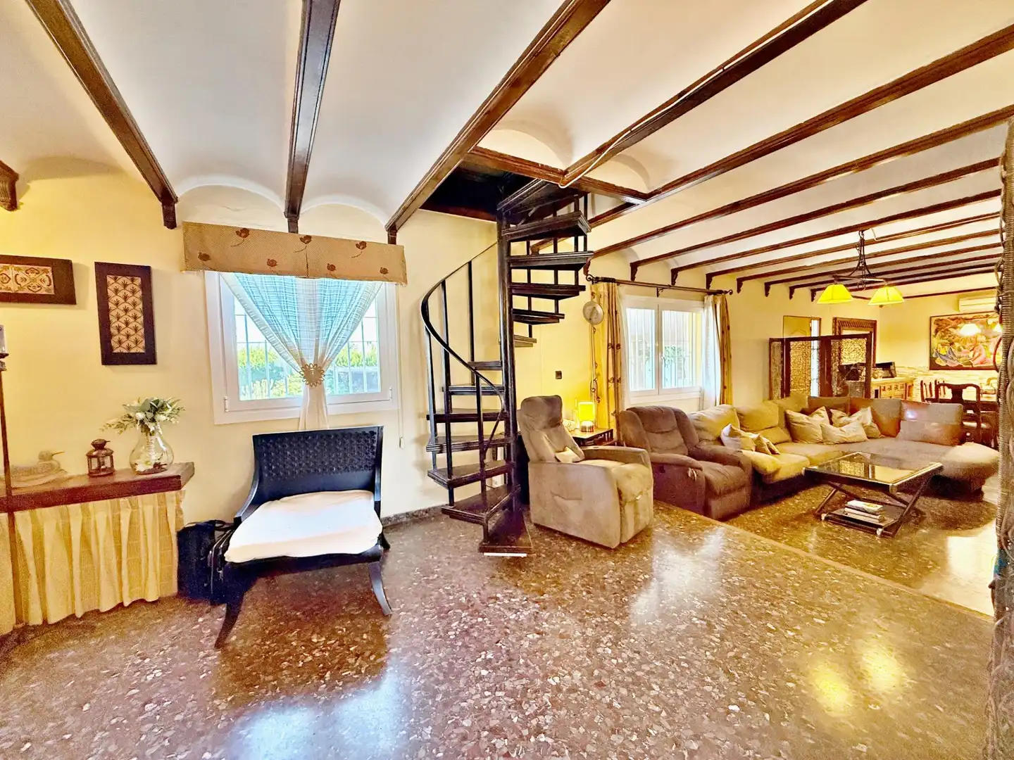 Sala de estar de Casa o chalet en venta en Olocau con Aire acondicionado, Calefacción y Terraza