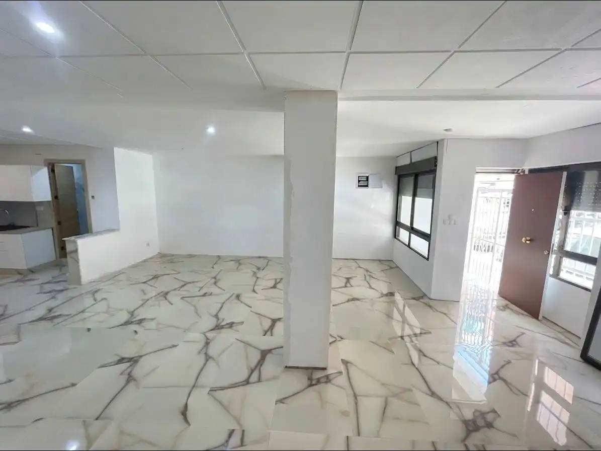 Planta baja en venta en Elche / Elx