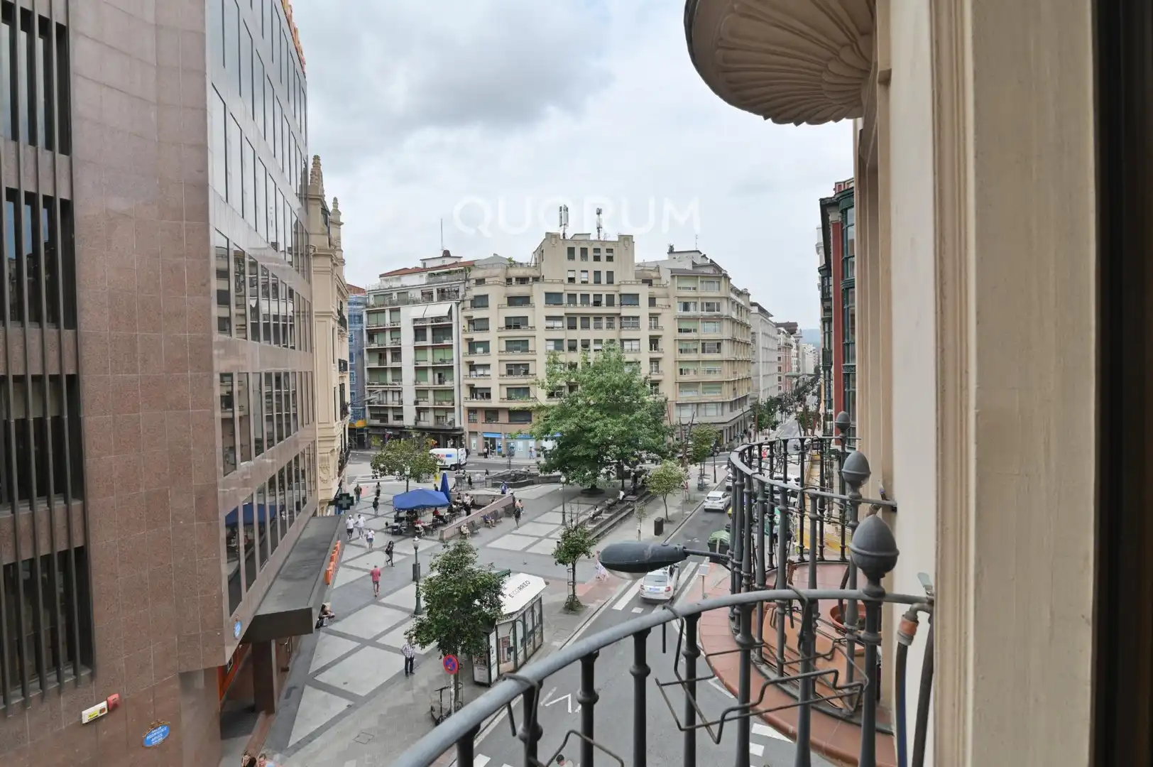Vista exterior de Piso en venta en Bilbao  con Calefacción y Balcón