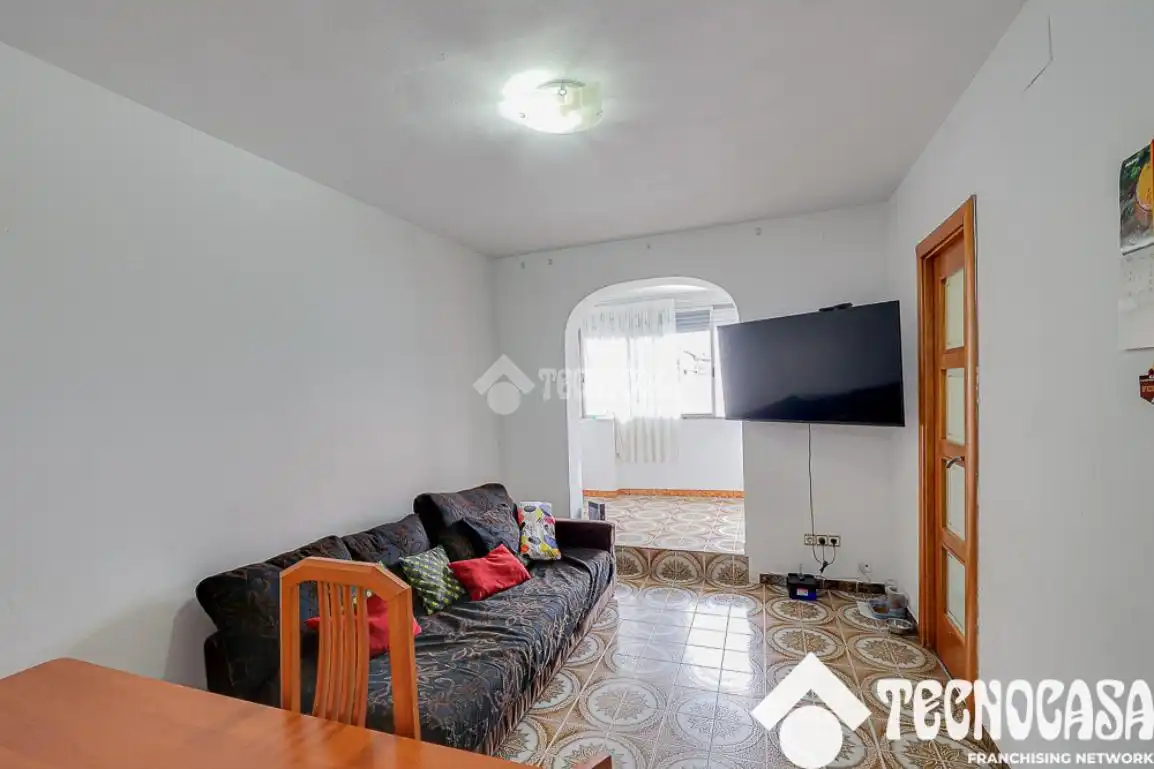 Piso con terraza en venta en Nou Barris, imagen 7