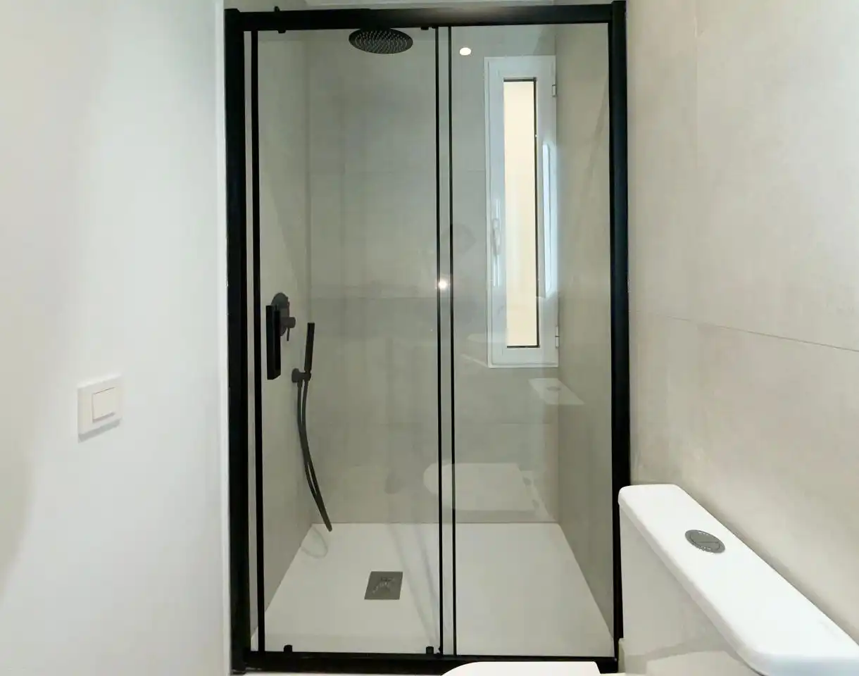 Baño de Piso en venta en Madrid con Aire acondicionado y Calefacción
