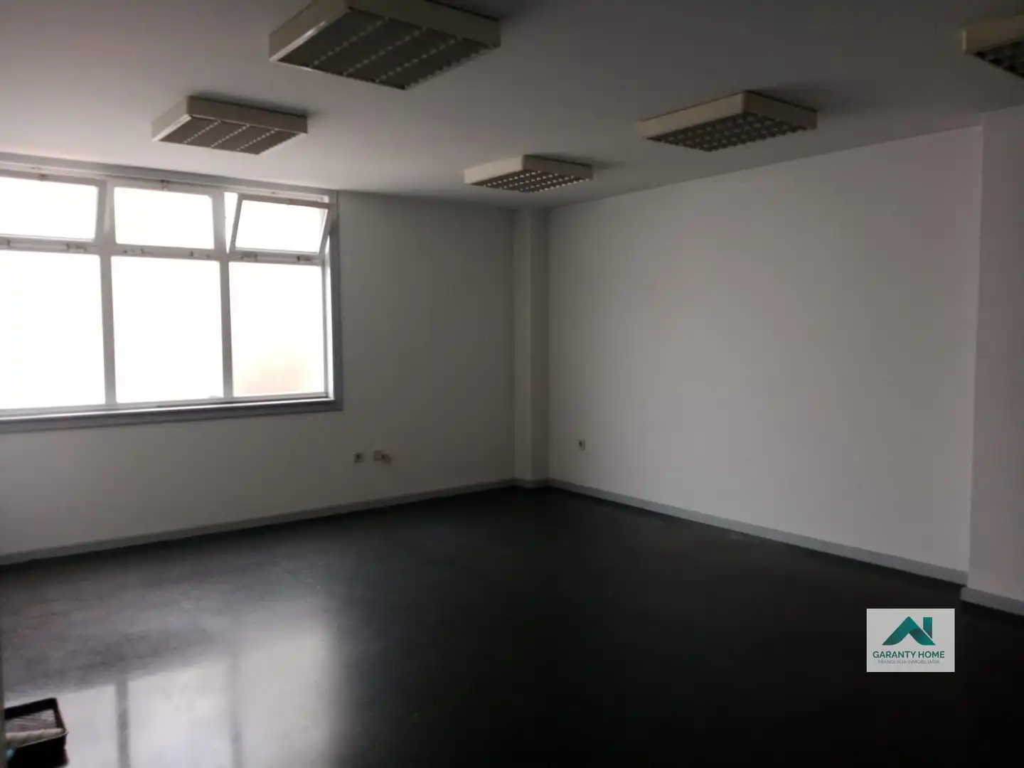 Nave industrial en venta en Ciudad Vieja
