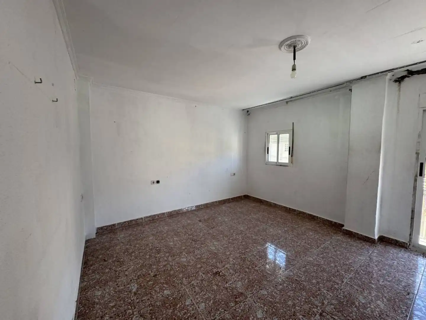 Houses for sale in Tortosa  with Terrace