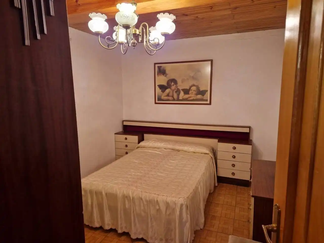 Dormitori de Casa o xalet en venda en Larouco