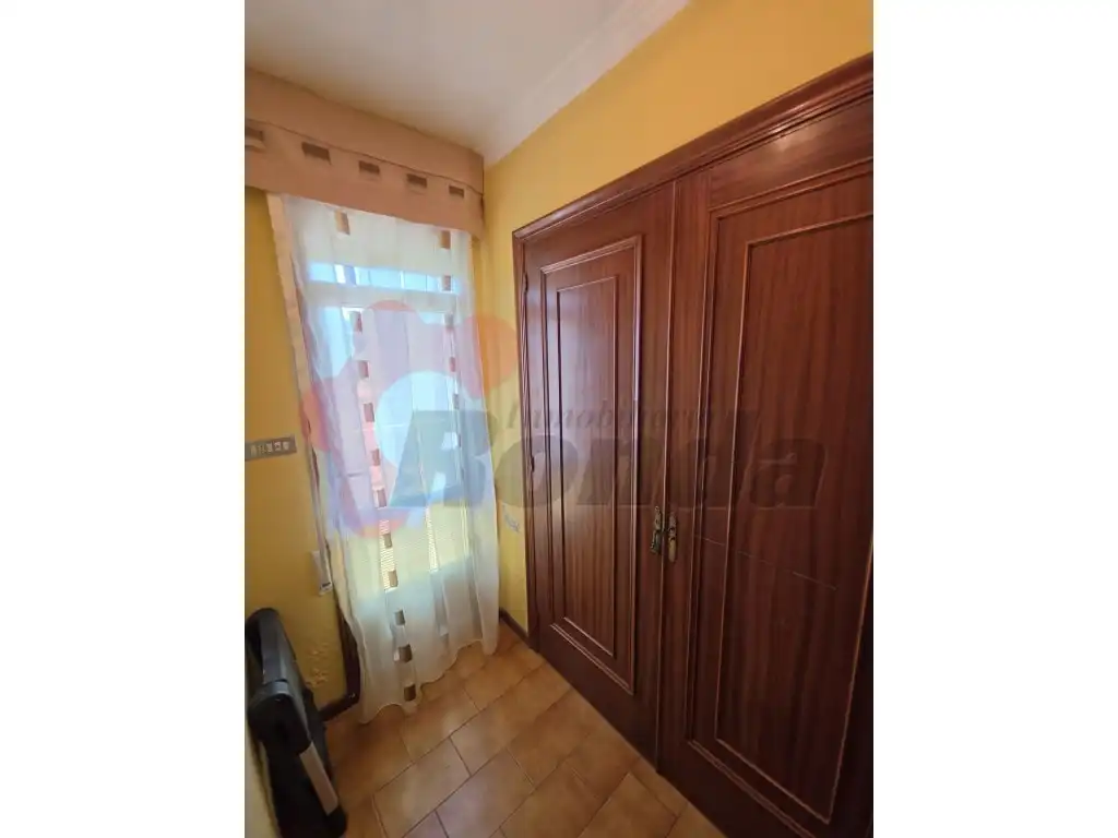 Habitación de Casa o chalet en venta en Lugo con Terraza y Amueblado