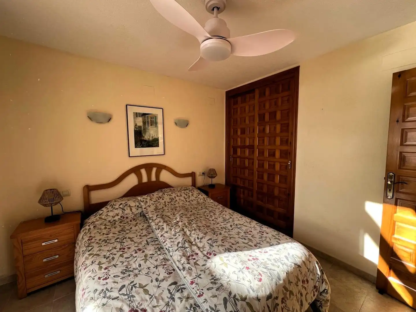 Dormitori de Apartament de lloguer en Benitachell / El Poble Nou de Benitatxell amb Jardí privat, Terrassa i Piscina comunitària