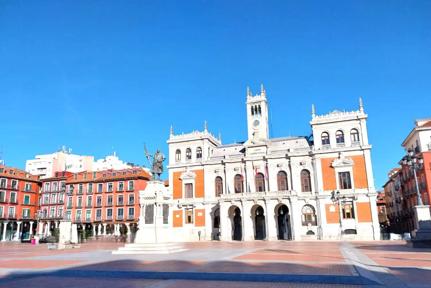 Vista exterior de Pis en venda en Valladolid amb Calefacció, Parquet i Terrassa