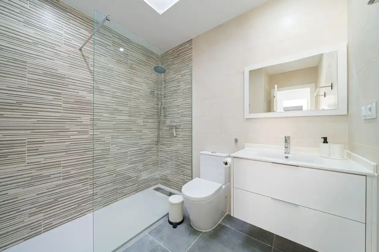 Bathroom of Houses for sale in El Puerto de Santa María