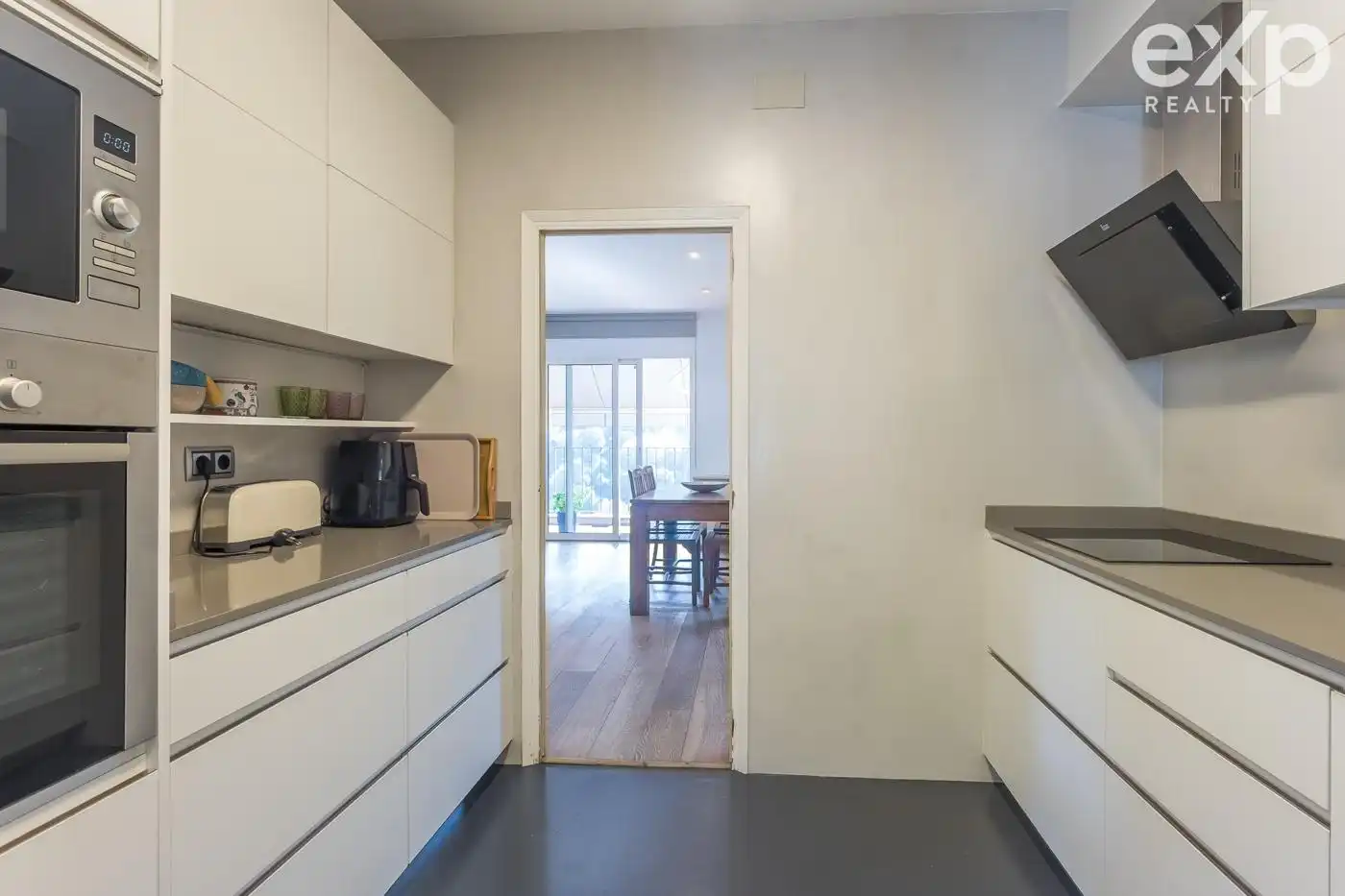 Cocina de Casa o chalet en venta en Barcelona con Parquet y Terraza