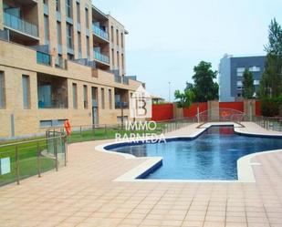 Swimming pool of Flat for sale in Empuriabrava  with Air Conditioner, Heating and Parquet flooring