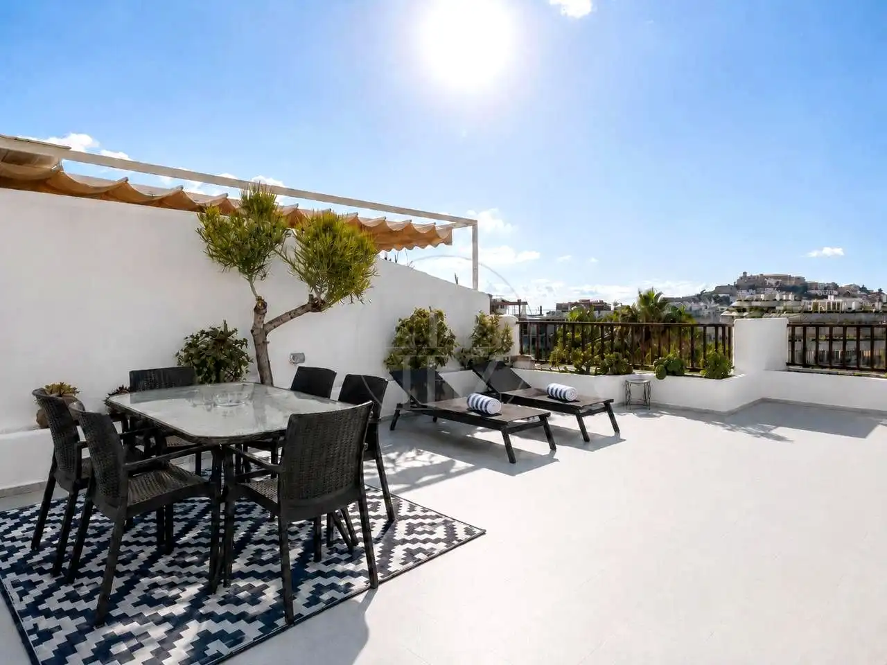 Terraza de Ático de alquiler en Eivissa con Terraza, Amueblado y Internet